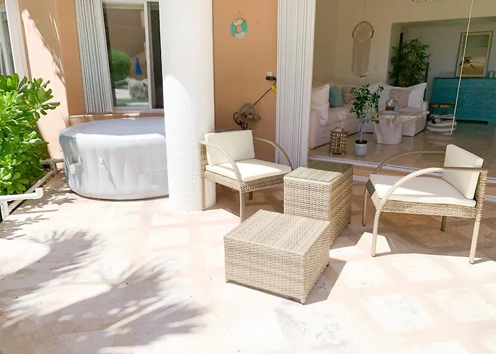 Beachfront Breathtaking Views Apartamento *