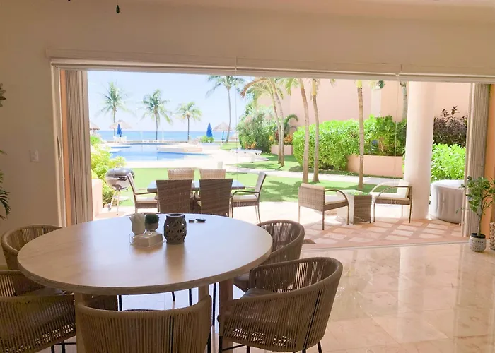 Beachfront Breathtaking Views Apartamento Puerto Aventuras